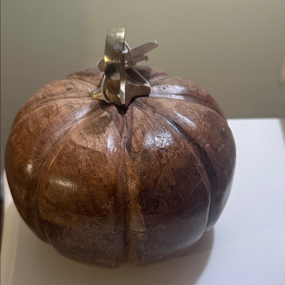 Wooden Pumpkin Decor - Picture 2 of 2